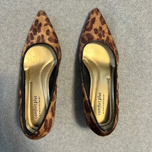 Women’s Leopard Heels - Picture 1 of 4